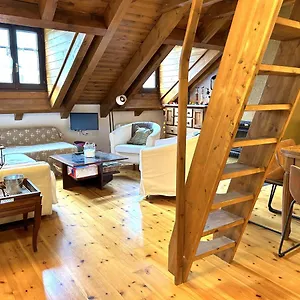 Apartament Amb Llar De Foc I Altell A By Rural D'aneu Apartamento